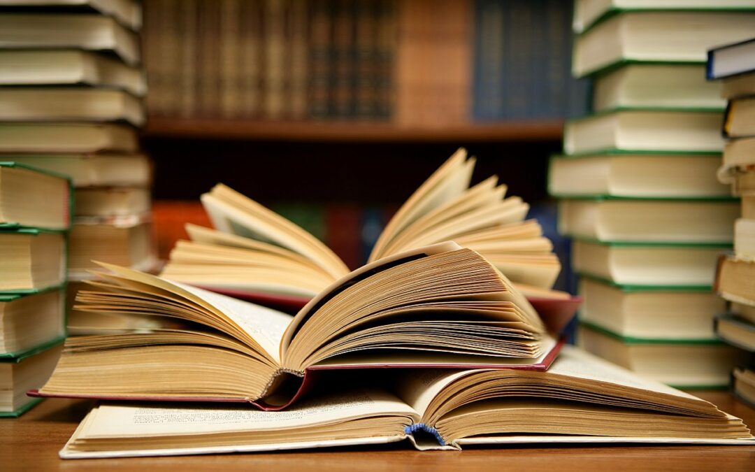1280px-Books_HD_(8314929977)