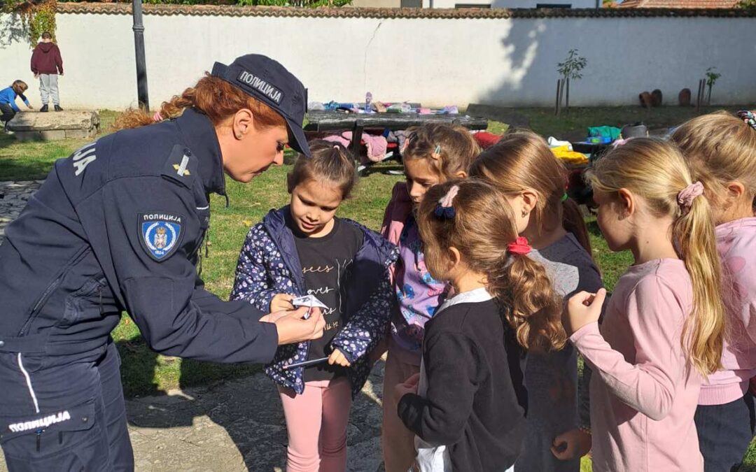 IMG-985b68c9046c85bdd2546e5adcaa42a3-V