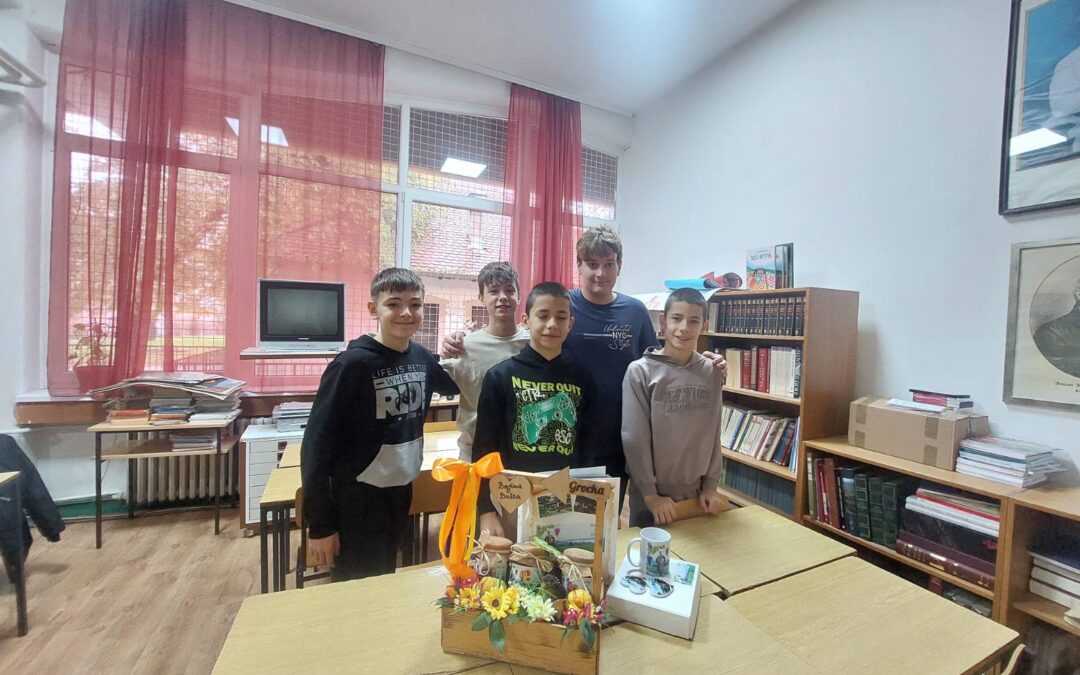 IMG-5091f8bac623cedeeb129c440480d0b2-V